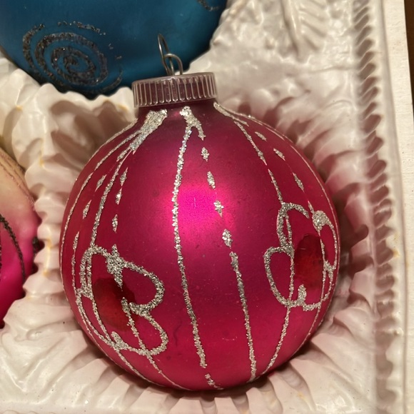 VTG Mercury Glass 8” Glitter Ball Christmas Ornaments (5) in Orig. Box Germany - Picture 4 of 6